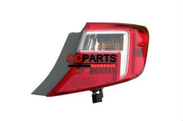 12-14 CAMRY Tail Light RH