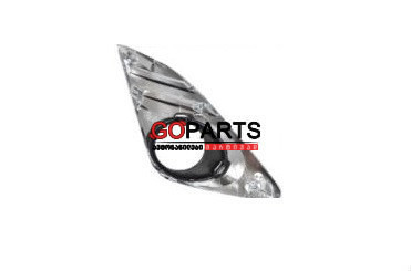 12-14 CAMRY Bumper Fog Cover W/Fog RH LE/XLE