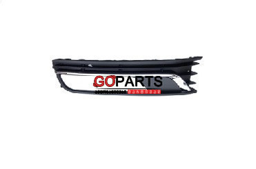 12-15 PASSAT Bumper Grill W/Chrome RH