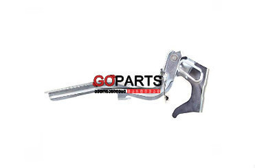 11-17 JUKE Hood Hinge RH