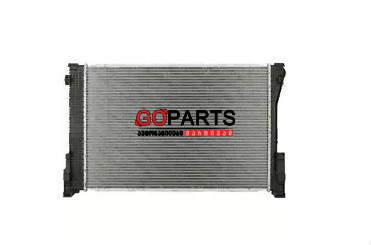 08-15 W204/W212 Water Radiator