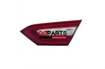 18- CAMRY Tail Light Inner RH BLK + LED