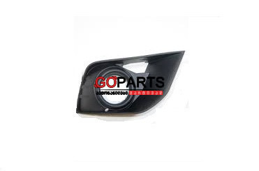 16-19 OUTLANDER SPORT Bumper Fog Cover W/Fog RH