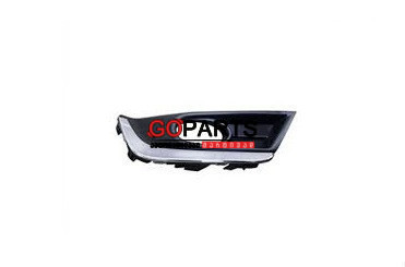 17-20 CR-V Bumper Fog Cover W/Fog RH