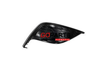 20- CAMRY Fog Cover RH SE/XSE