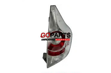 11-14 PRIUS C Taillight RH