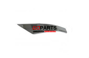 20- VENZA Bumper Molding LWR RH