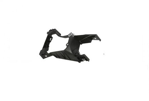 16-18 FORESTER FOG LAMP BRACKET RH